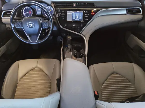 4T1B11HK2JU610084 2018 TOYOTA CAMRY - Image 8