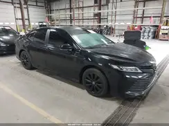 4T1B11HK2JU610411 2018 TOYOTA CAMRY