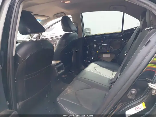 4T1B11HK2JU611252 2018 TOYOTA CAMRY - Image 8