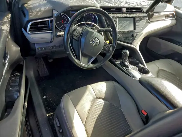 4T1B11HK2JU611445 2018 TOYOTA CAMRY - Image 8