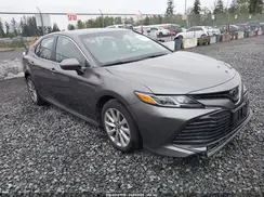 4T1B11HK2JU611946 2018 TOYOTA CAMRY