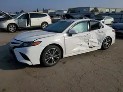 4T1B11HK2JU613972 2018 TOYOTA CAMRY