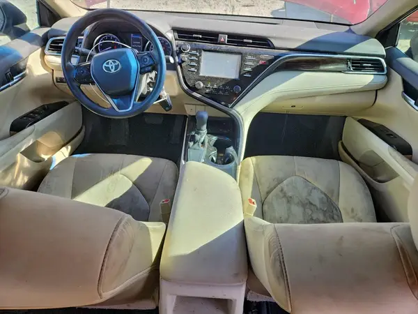 4T1B11HK2JU615981 2018 TOYOTA CAMRY - Image 8