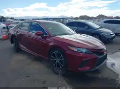 4T1B11HK2JU617472 2018 TOYOTA CAMRY