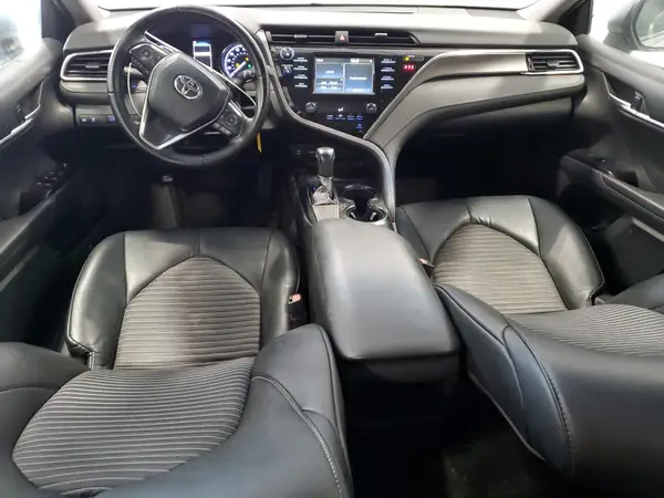 4T1B11HK2JU618380 2018 TOYOTA CAMRY - Image 8