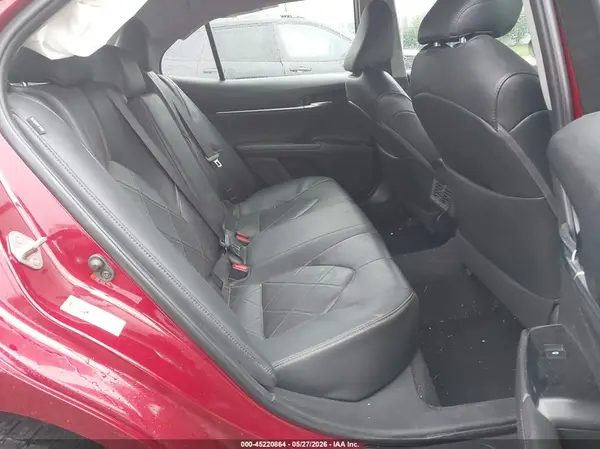 4T1B11HK2JU620680 2018 TOYOTA CAMRY - Image 8