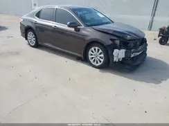 4T1B11HK2JU622428 2018 TOYOTA CAMRY