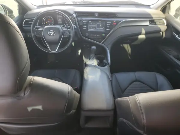 4T1B11HK2JU623594 2018 TOYOTA CAMRY - Image 8