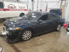 4T1B11HK2JU623983 2018 TOYOTA CAMRY