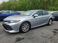 4T1B11HK2JU625040 2018 TOYOTA CAMRY