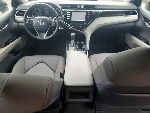 4T1B11HK2JU625040 2018 TOYOTA CAMRY - Image 8