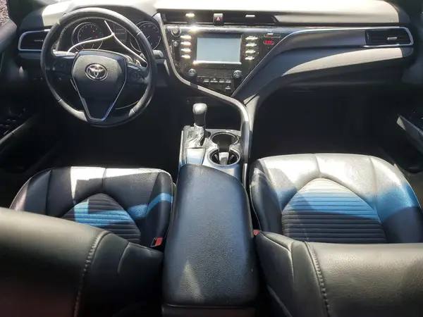 4T1B11HK2JU625247 2018 TOYOTA CAMRY - Image 8