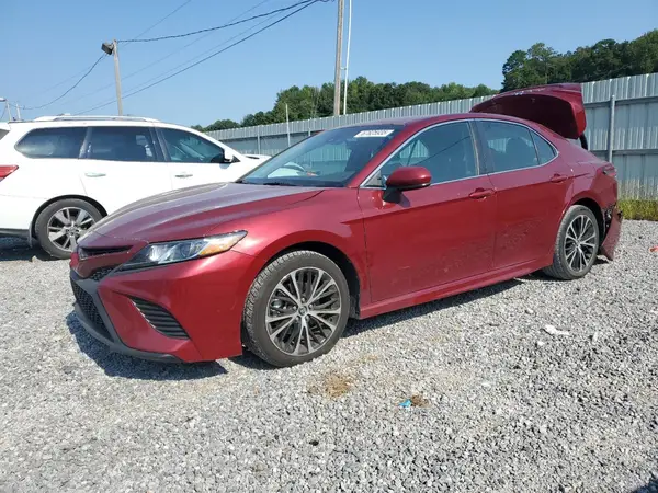 4T1B11HK2JU626379 2018 TOYOTA CAMRY - Image 1