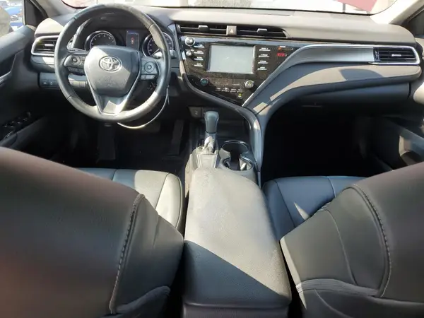 4T1B11HK2JU626379 2018 TOYOTA CAMRY - Image 8