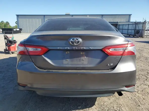 2018 TOYOTA CAMRY COPART lot 52202385 auction photo 6