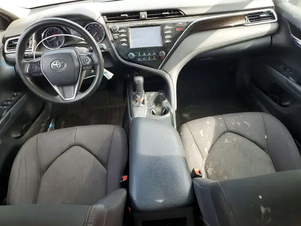 4T1B11HK2JU628164 2018 TOYOTA CAMRY - Image 8