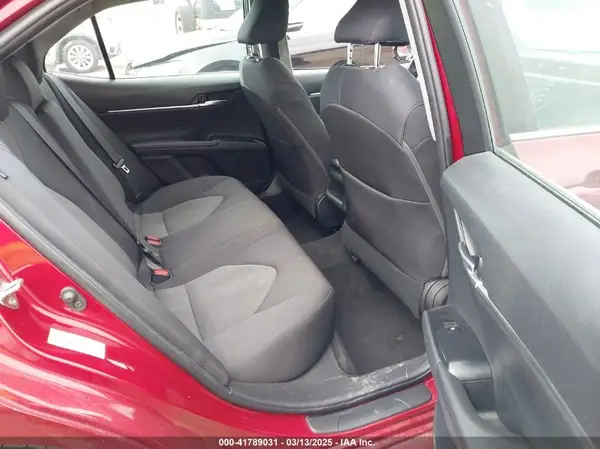 4T1B11HK2JU629654 2018 TOYOTA CAMRY - Image 8