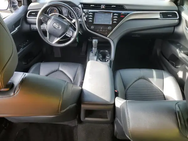 4T1B11HK2JU637558 2018 TOYOTA CAMRY - Image 8