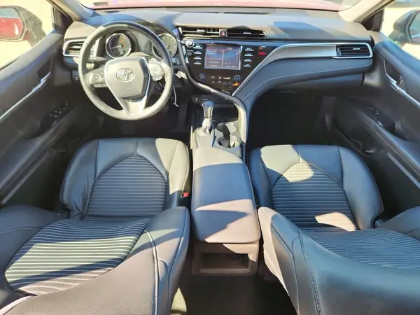 4T1B11HK2JU639021 2018 TOYOTA CAMRY - Image 8