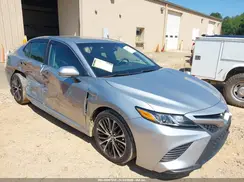 4T1B11HK2JU641576 2018 TOYOTA CAMRY