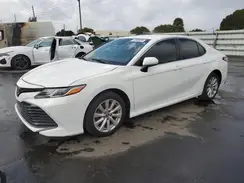 4T1B11HK2JU644140 2018 TOYOTA CAMRY