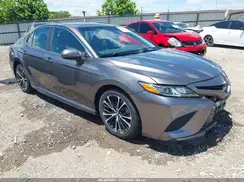 4T1B11HK2JU644400 2018 TOYOTA CAMRY