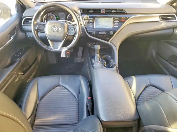 4T1B11HK2JU650407 2018 TOYOTA CAMRY - Image 8