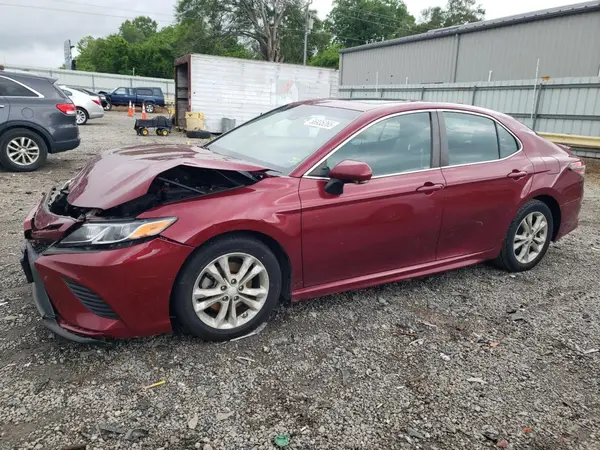 4T1B11HK2JU651962 2018 TOYOTA CAMRY - Image 1
