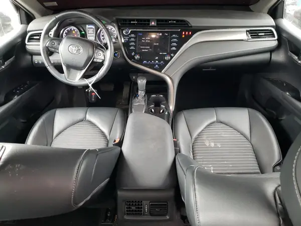 4T1B11HK2JU651962 2018 TOYOTA CAMRY - Image 8