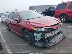 4T1B11HK2JU652092 2018 TOYOTA CAMRY