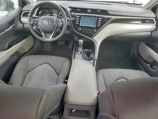 4T1B11HK2JU652397 2018 TOYOTA CAMRY - Image 8