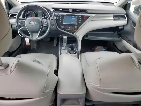 4T1B11HK2JU654148 2018 TOYOTA CAMRY - Image 8