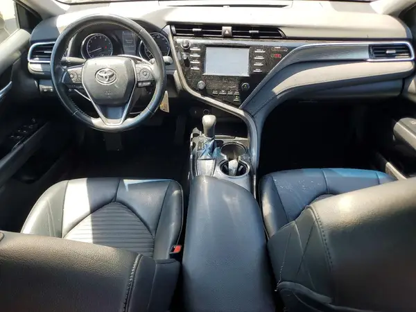 4T1B11HK2JU656806 2018 TOYOTA CAMRY - Image 8