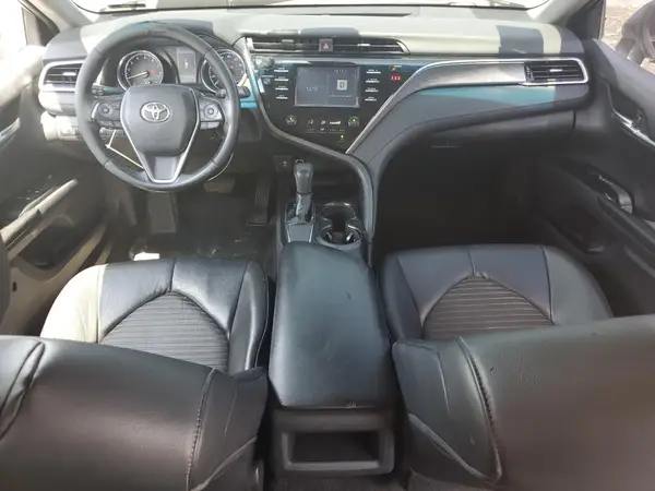 4T1B11HK2JU663917 2018 TOYOTA CAMRY - Image 8