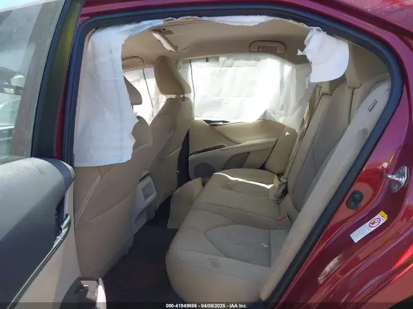 4T1B11HK2JU666946 2018 TOYOTA CAMRY - Image 8