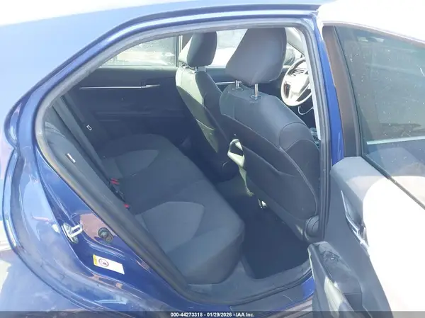 4T1B11HK2JU667157 2018 TOYOTA CAMRY - Image 8