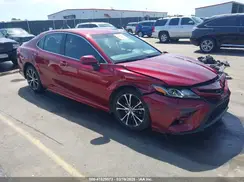 4T1B11HK2JU669684 2018 TOYOTA CAMRY