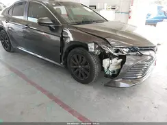 4T1B11HK2JU670902 2018 TOYOTA CAMRY