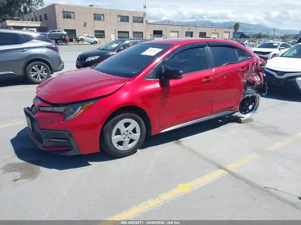 4T1B11HK2JU674884 2018 TOYOTA CAMRY - Image 2
