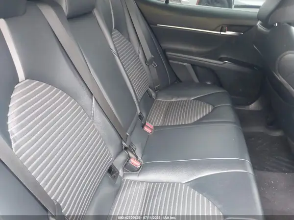 4T1B11HK2KU164830 2019 TOYOTA CAMRY - Image 8