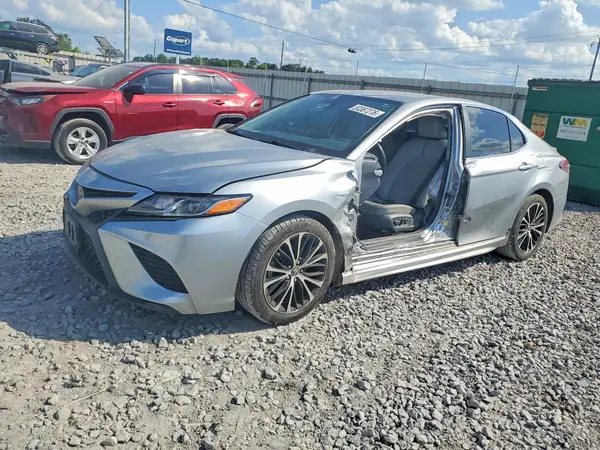 4T1B11HK2KU168554 2019 TOYOTA CAMRY - Image 1