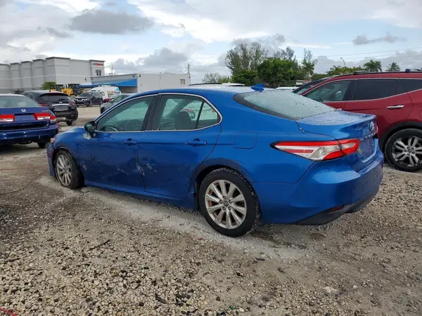 4T1B11HK2KU168893 2019 TOYOTA CAMRY - Image 2