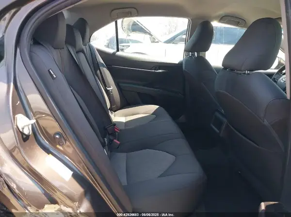 4T1B11HK2KU171857 2019 TOYOTA CAMRY - Image 8