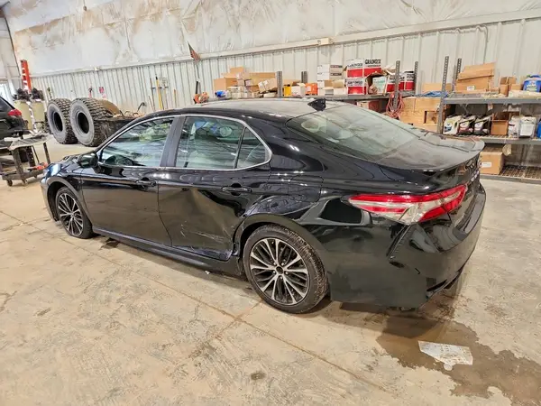 4T1B11HK2KU172863 2019 TOYOTA CAMRY - Image 2