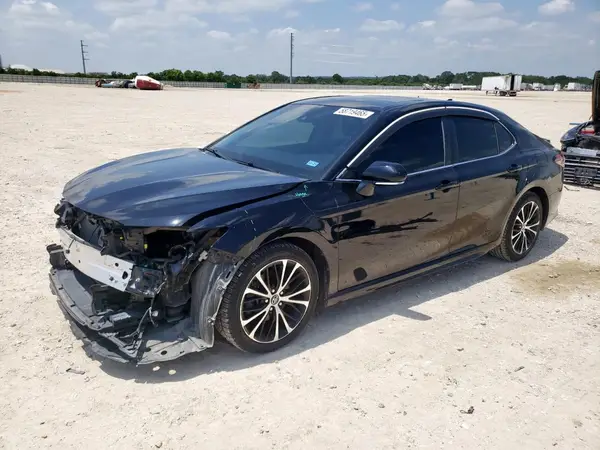 4T1B11HK2KU175729 2019 TOYOTA CAMRY - Image 1