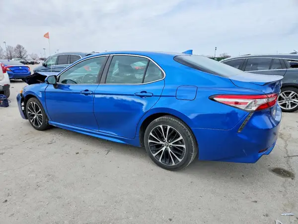4T1B11HK2KU176265 2019 TOYOTA CAMRY - Image 2