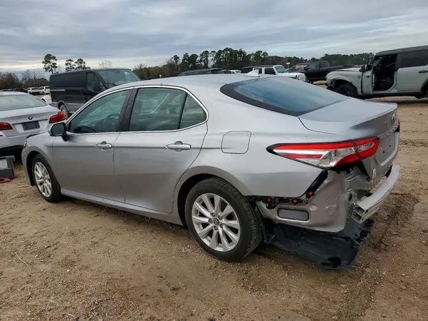 4T1B11HK2KU178212 2019 TOYOTA CAMRY - Image 2