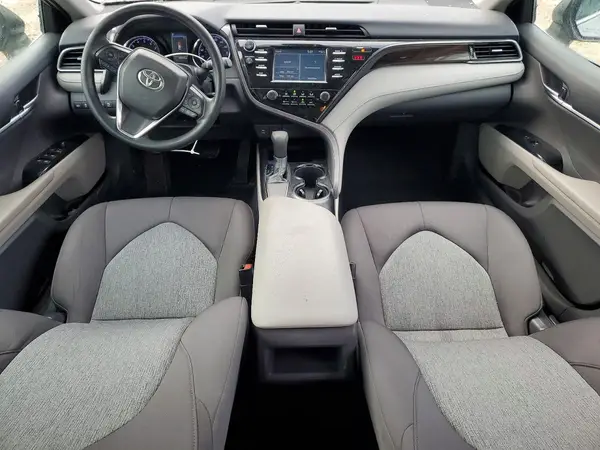 4T1B11HK2KU178212 2019 TOYOTA CAMRY - Image 8