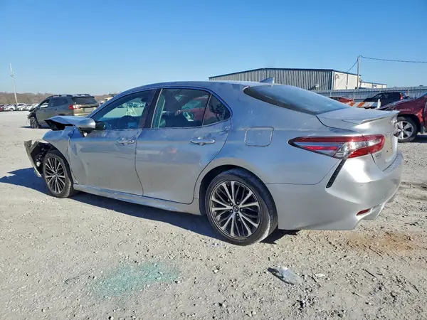 4T1B11HK2KU179859 2019 TOYOTA CAMRY - Image 2