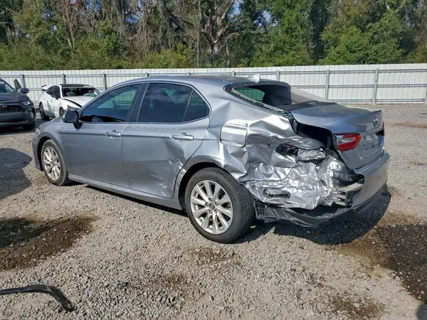 4T1B11HK2KU179988 2019 TOYOTA CAMRY - Image 2